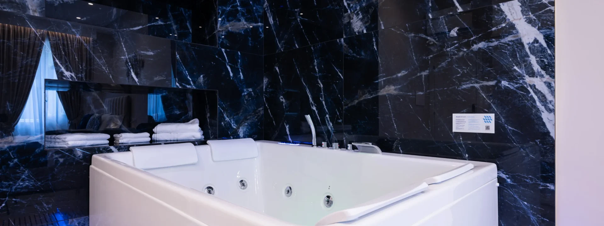 DeMatteo_LuxurySuites_Ph_GuglielmoVerrienti_D78_8025